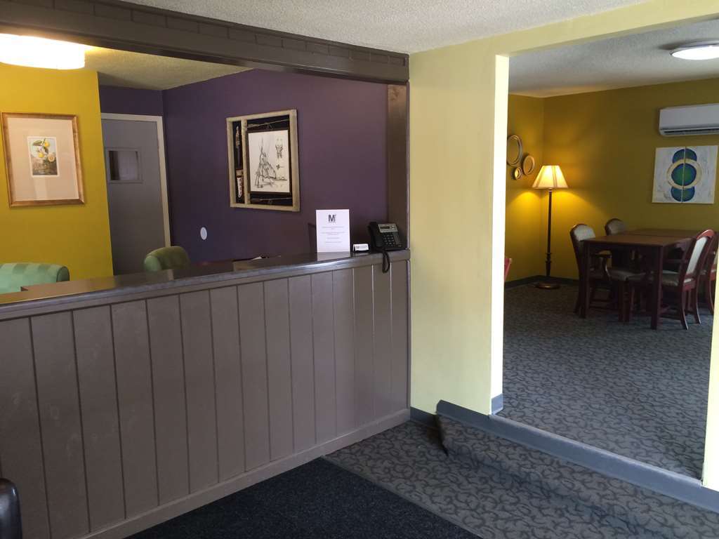 M Star Rapid City Interior foto